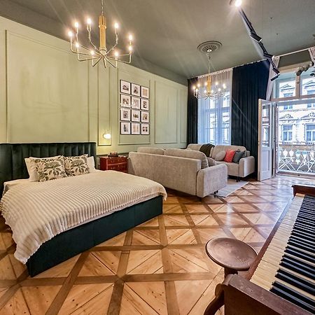 Turnkey I Antonin Dvorak Apartments Прага Екстериор снимка
