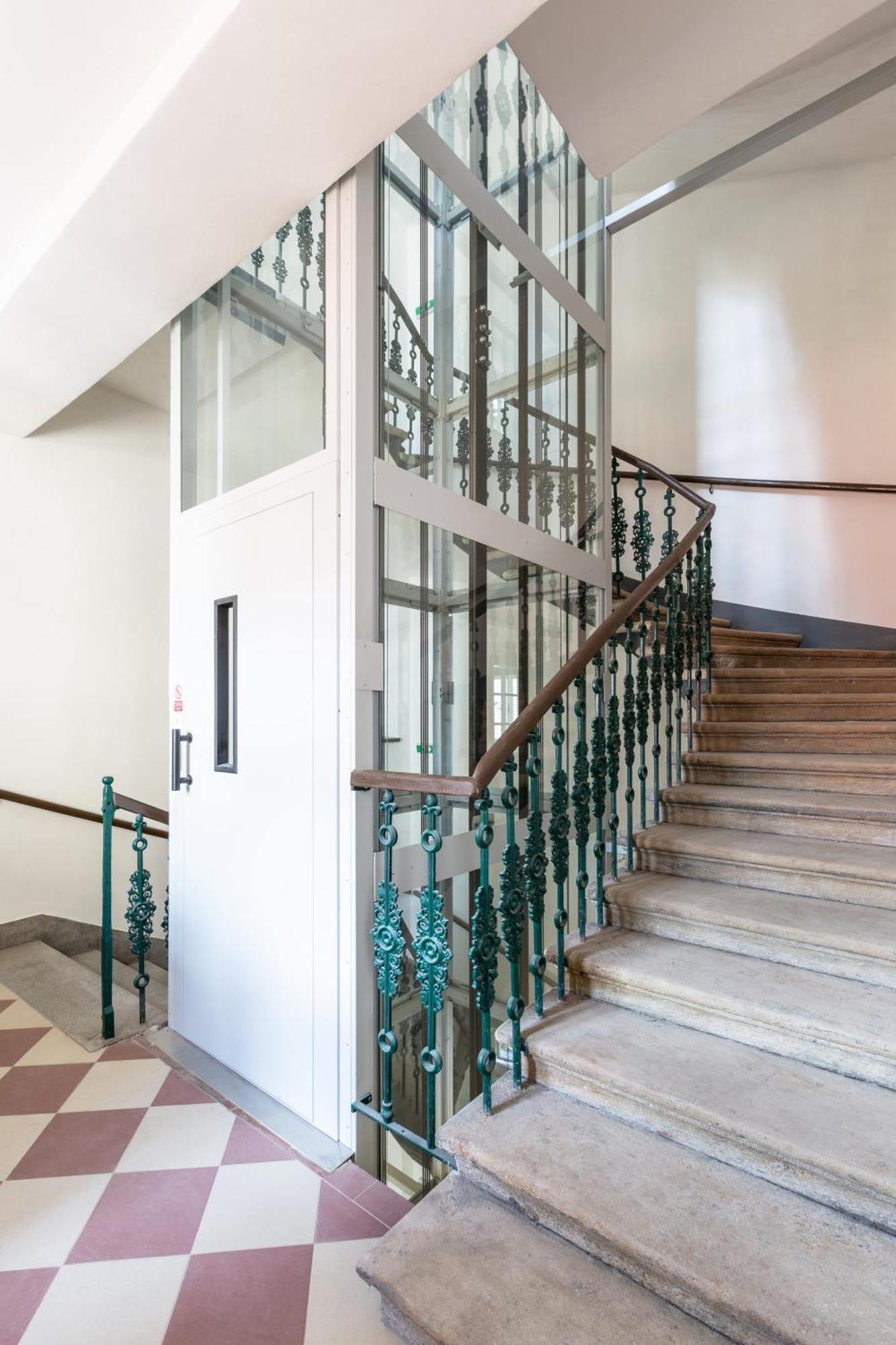Turnkey I Antonin Dvorak Apartments Прага Екстериор снимка