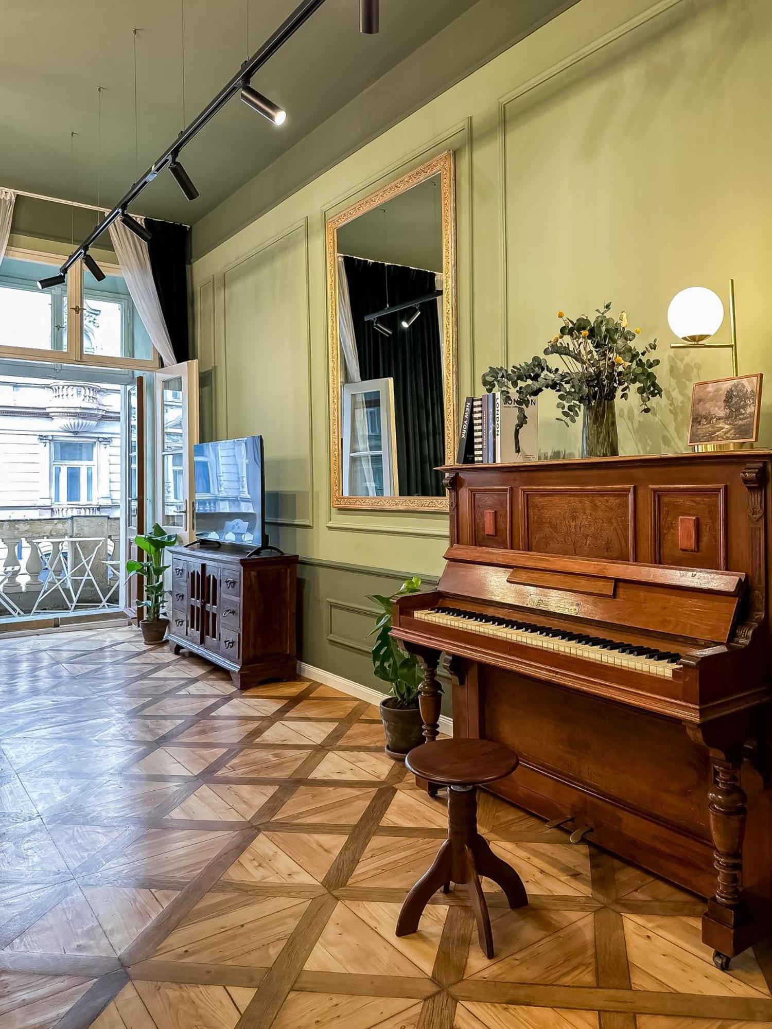 Turnkey I Antonin Dvorak Apartments Прага Стая снимка
